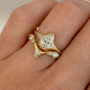 Stardust Ring | White Diamond