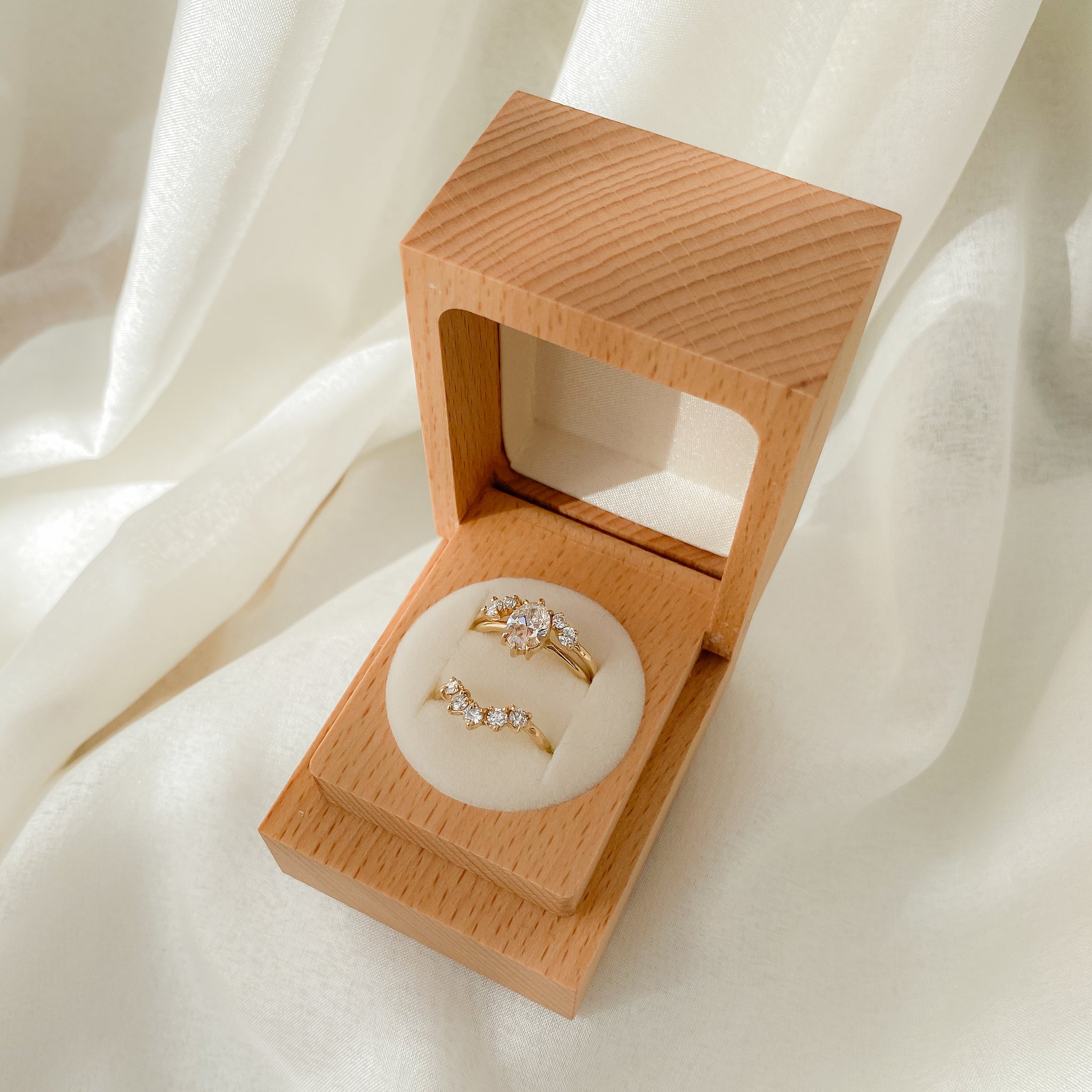 Ring Box for Wedding Ceremony, Wooden Ring Bearer Box, Velvet Ring Box for  Propsal, Jewelry Display Box for 2 Wedding Rings, Valentine Gift Box :  Amazon.in: Jewellery