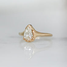 Load image into Gallery viewer, Gumdrop Ring | 14k White Diamond