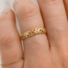 Load image into Gallery viewer, Garden Party Band | 14k Recycled Gold
