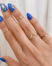 Load image into Gallery viewer, Split Pea Ring | 14k White Diamond