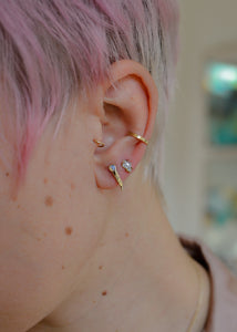 diamond earring and opal earring