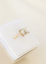 Load image into Gallery viewer, recycled-emerald-cut-diamond-and-14k-gold-ring