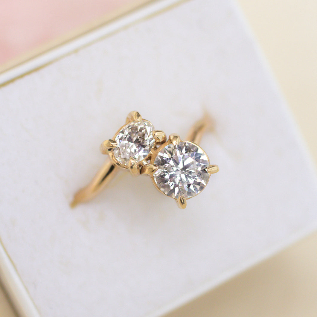 two-sustainable-brillant-cut-diamonds-ring