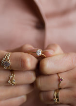 Load image into Gallery viewer, The Goldfinch | Oval Diamond Solitaire