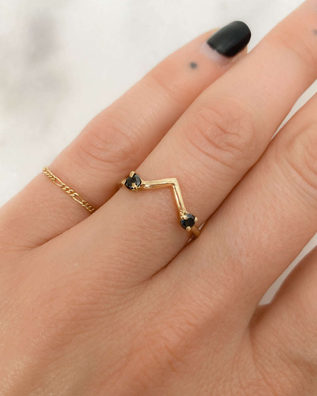 Two Stone Point Band | 14k Black Diamond