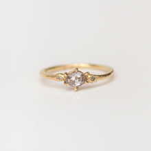 Load image into Gallery viewer, sustainable australian salt and pepper diamond ring