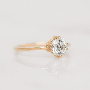 Autria Ring | Diamond Solitaire