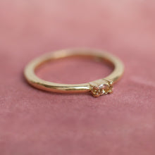 Load image into Gallery viewer, simple-champagne-marquise-diamond-ring