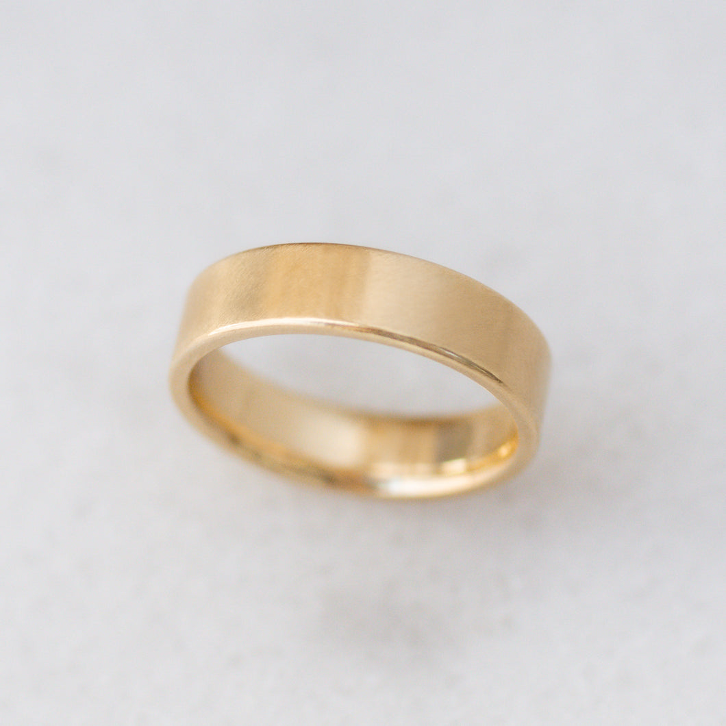 handcrafted-5mm-wide-14k-gold-band