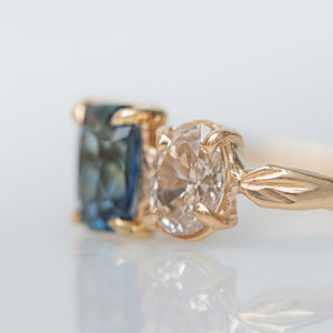 Toi et Moi Ring | Diamond & Sapphire