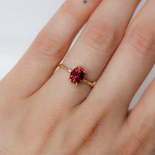Load image into Gallery viewer, Rhodolite Garnet Cocktail Ring
